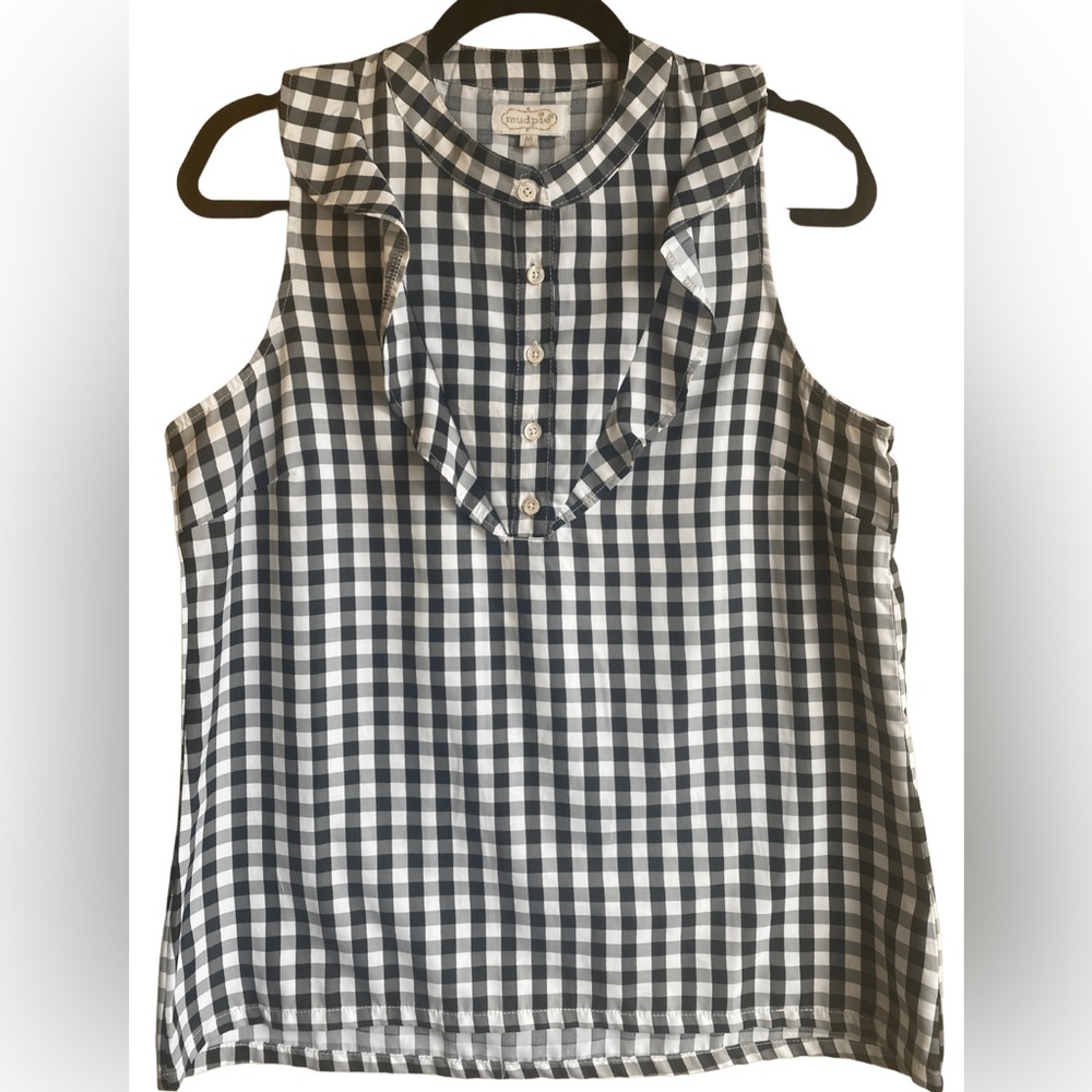Mud pie . Medium short sleeve blouse.